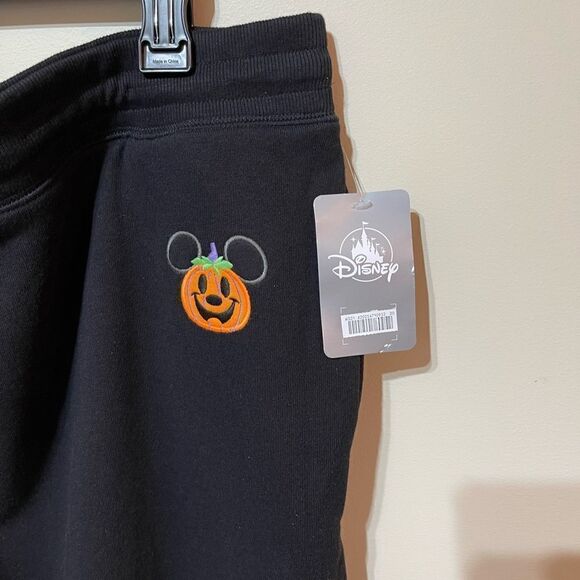 DisneyParks Mickey Mouse Pumpkin Halloween Sweatpants Size 1XL NWT - Picture 8 of 14